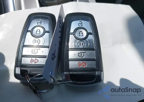 2023 Ford Explorer Xlt z USA, uszkodzony, nr VIN 1FMSK8DH5PGA69037